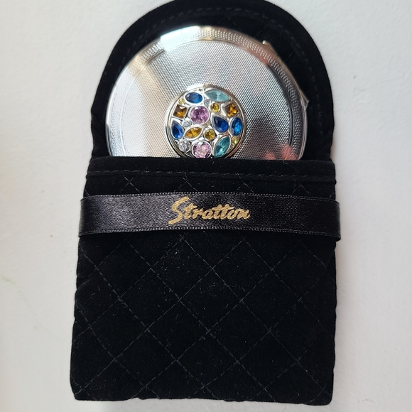 VINTAGE STRATTON OF ENGLAND DUAL MIRROR COMPACT - Picture 2 of 7